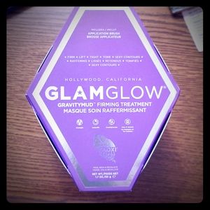 GLAMGLOW Gravity Mud Masque